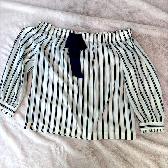 J. Crew Mercantile Off-The-Shoulder Bow Blouse SZ M Striped Navy & Cream - Picture 5 of 15